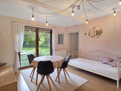 Hauptbild möblierte Wohnung mit sep. Eingang und Terrasse (A1800)