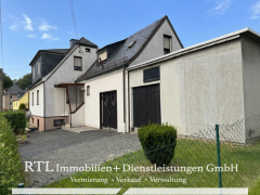 Hauptbild Einfamilienhaus mit Anbau und Garten in ruhiger Wohnlage (A1736)